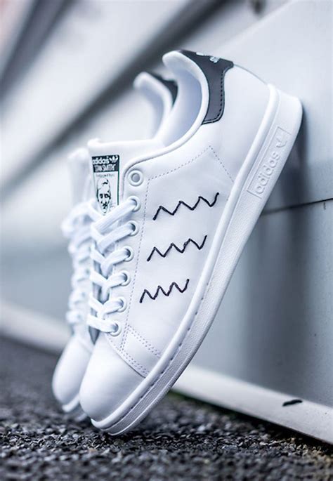 stan smith zig zag